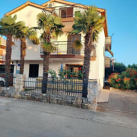 Apartments Novigrad Novigrad Istria المظهر الخارجي الصورة